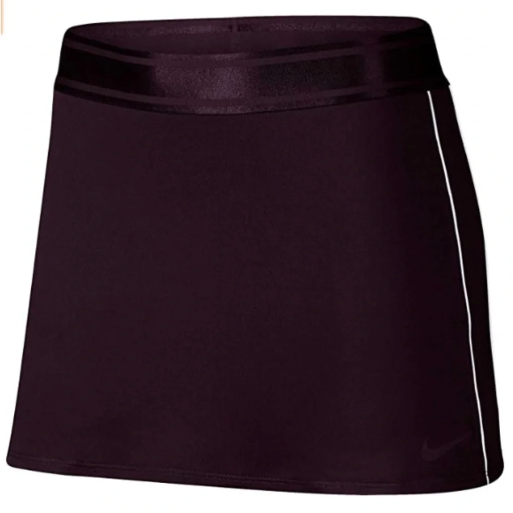 Burgundy Nike tennis skirt
